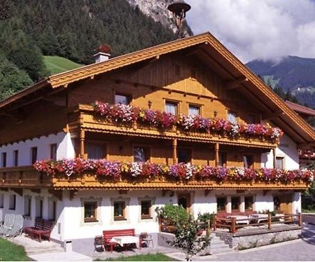 Hotel Walchenhof Mayrhofen Esterno foto