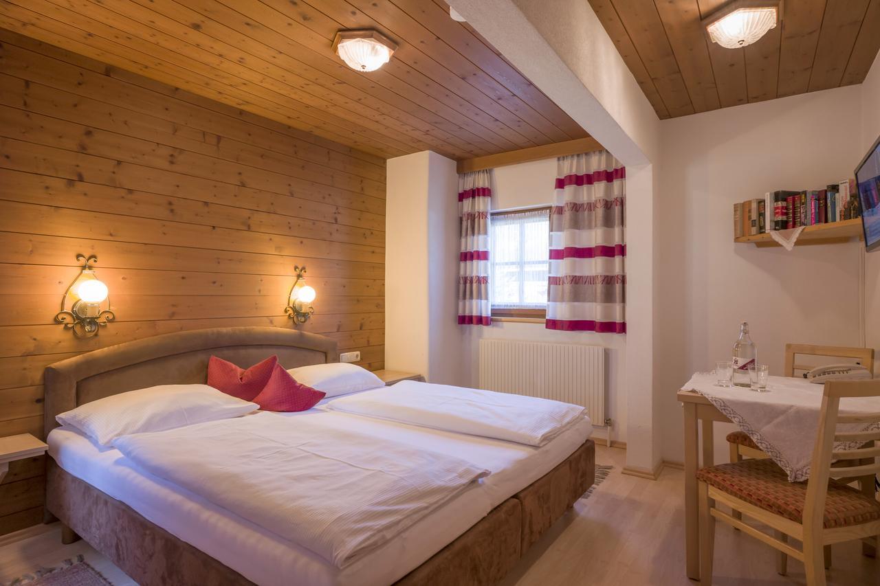 Hotel Walchenhof Mayrhofen Esterno foto